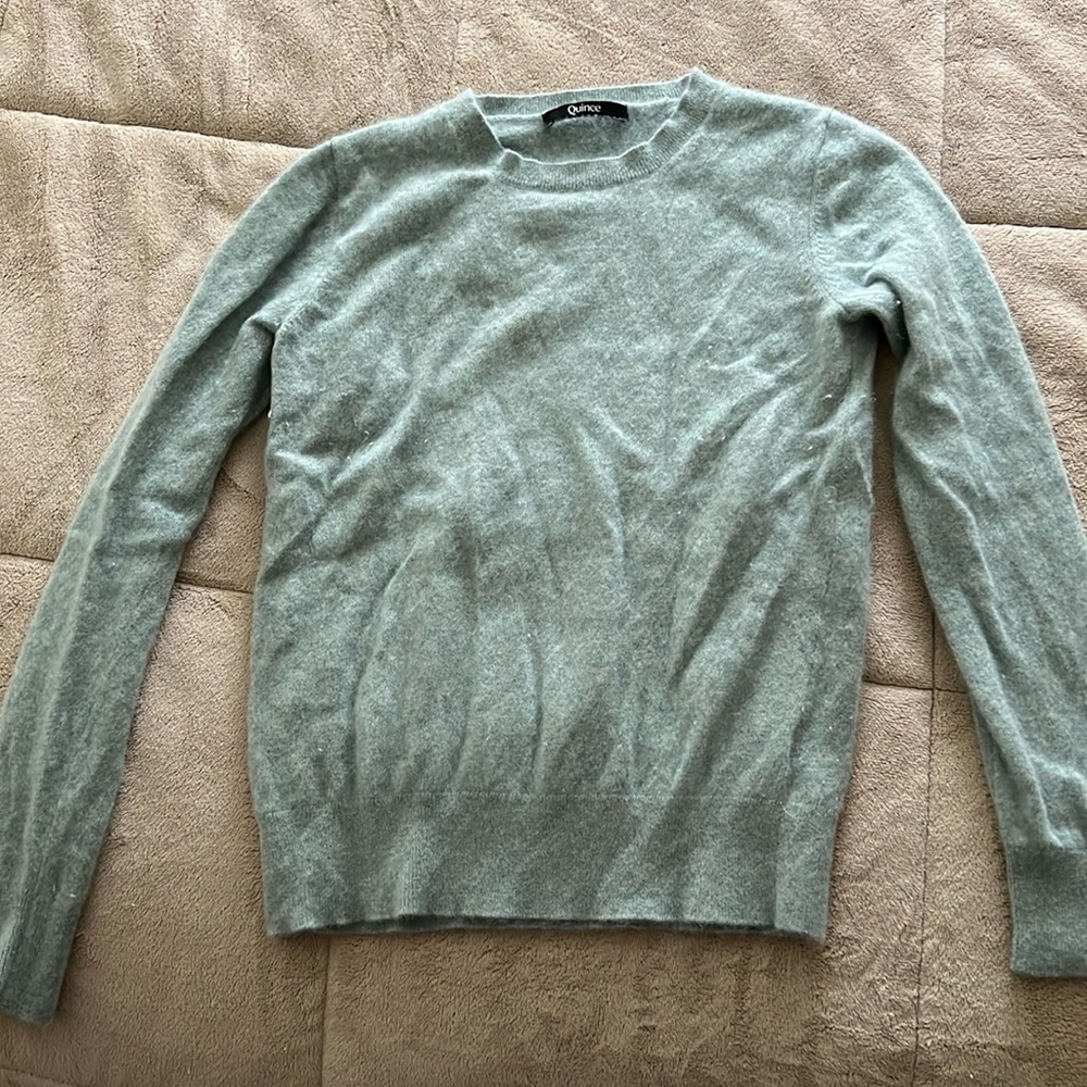 Quince Cashmere Sweater